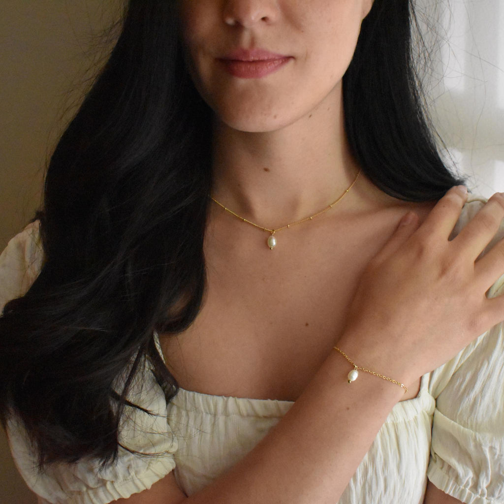 Collection Jewelry Set - Gold Pearl Minimalist Plated Dainty Jewelry - Montreal Handmade Canada Artisan