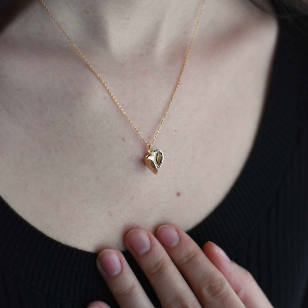 Carrie Necklace Heart Locket in Gold Plated. Handmade Jewelry in Montreal, Delicate dainty gift fo her, Made in Canada, Piper and Pearl Jewelry