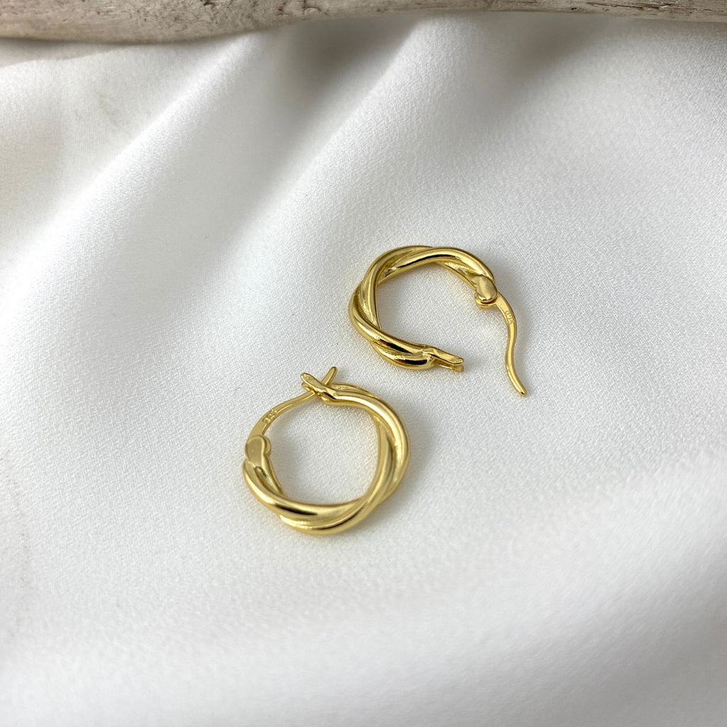 Lea Earrings Huggies in Gold Vermeil Plated on Silver, Twisted Style, Modern Handmade Jewelry in Montreal, Delicate dainty gift fo her, Made in Canada, Piper and Pearl Jewelry