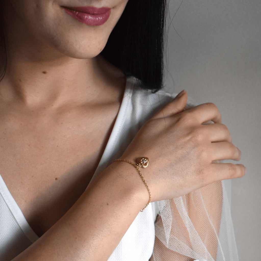 Elle Bracelet- Dainty Handmade -Gold Minimalist - Modern Gift for Her - Piper and Pearl Jewelry - Montreal Canada Artisan