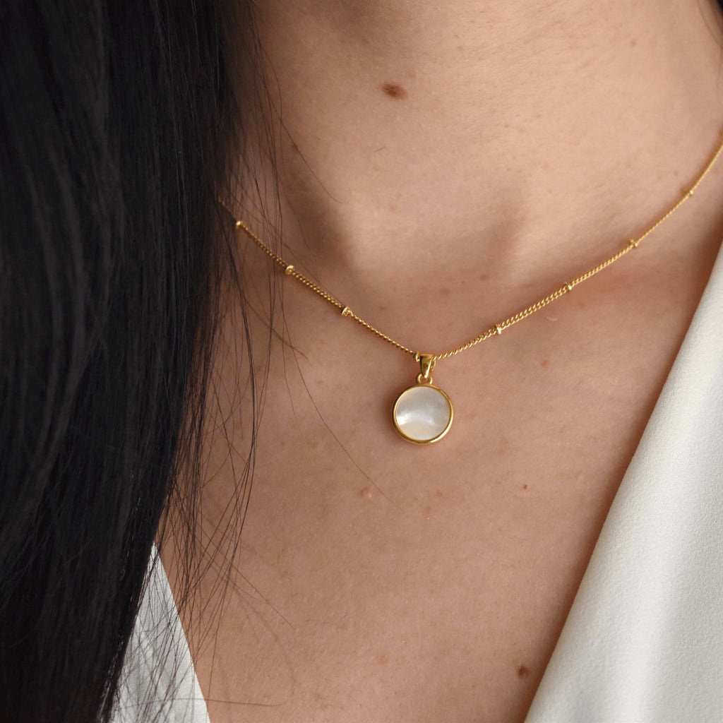 Harper Necklace- Dainty Handmade -Gold Minimalist - Modern Gift for Her - Piper and Pearl Jewelry - Montreal Canada Artisan