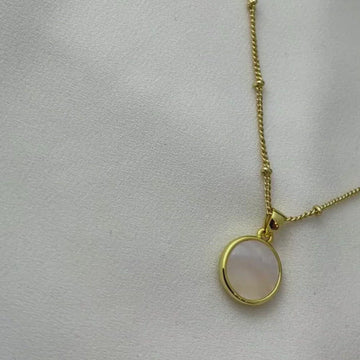 Harper Necklace- Dainty Handmade -Gold Minimalist - Modern Gift for Her - Piper and Pearl Jewelry - Montreal Canada Artisan